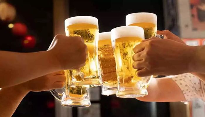 Pune: Excise dept to hold pubs, bars & liquor shops accountable for crimes by inebriated minors