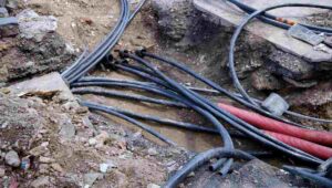 Pune Municipal Corporation Under Scrutiny Over Delayed Recovery of Crores In Cable Fines