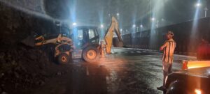 Pune: Landslide occurred at Chandni Chowk near Kothrud, tempo driver suffers minor injuries 