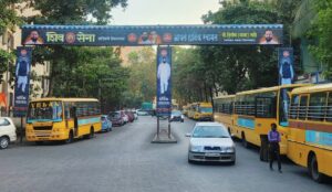 Illegal political hoarding in Powai collapses; Residents claim despite complaints it wasn’t removed