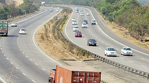 Mumbai-Nashik Expressway's eight-lane extension to be ready by 2024 end