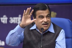 Nitin Gadkari's pilot project for Nagpur featuring airplane-like features in a 132 seater bus. Click to know more