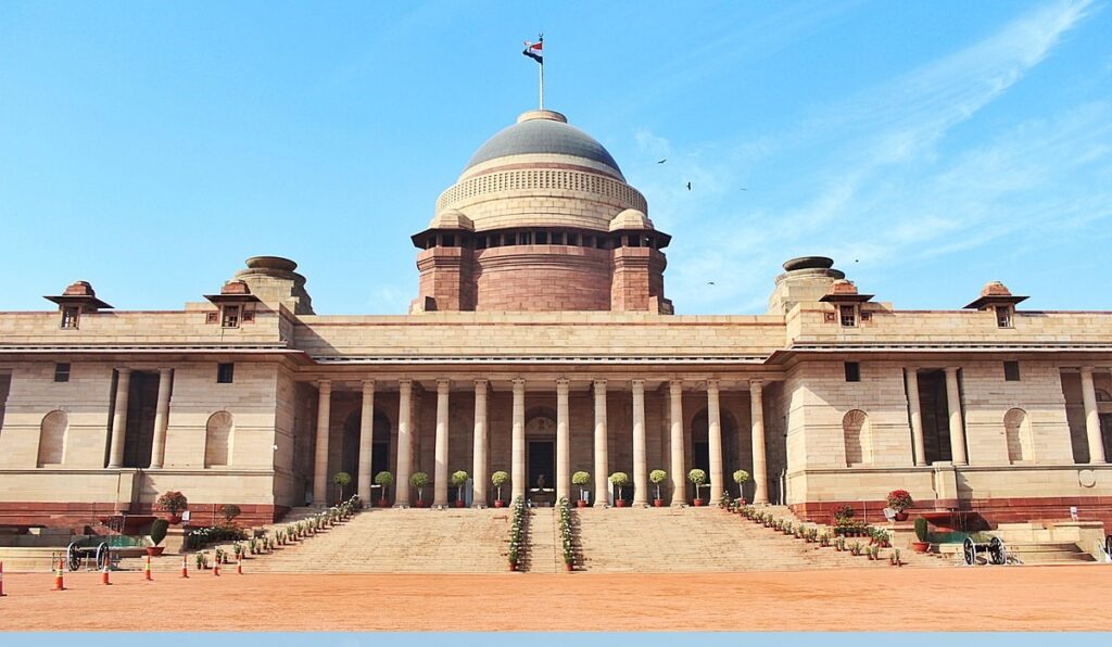 President Murmu Renames Key Halls in Rashtrapati Bhavan to Reflect Indian Values