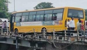 Pune News: Major accident averted as driver loses control of school bus; 70 students rescued