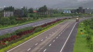 CAG Report in Lok Sabha: Maharashtra’s NHAI Projects Lead to ₹203 Crore Loss, Alleges Favors to Contractors