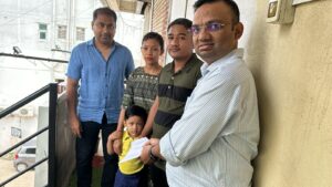 Pune: Undri Based Krome Citroena Society Management Committee Funds Education For Security Incharge’s Son 