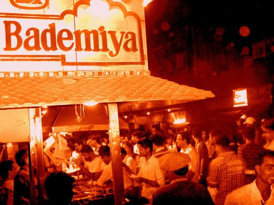 Man posing as MP’s PA defrauds Bademiya’s owner worth Rs 11 lakh