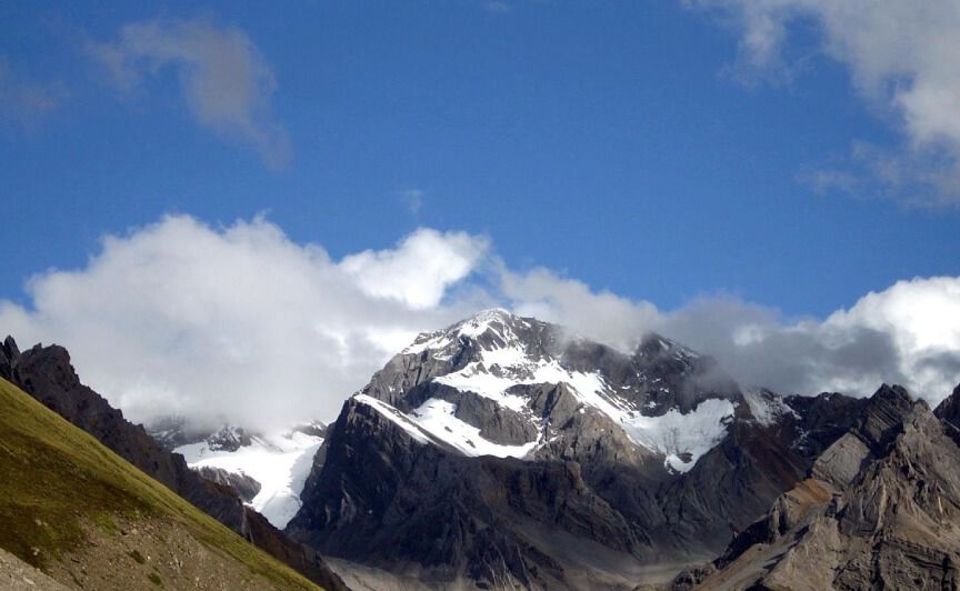 Om Parvat's Snow-Capped Beauty At Risk: Tourism And Local Economy Impacted 