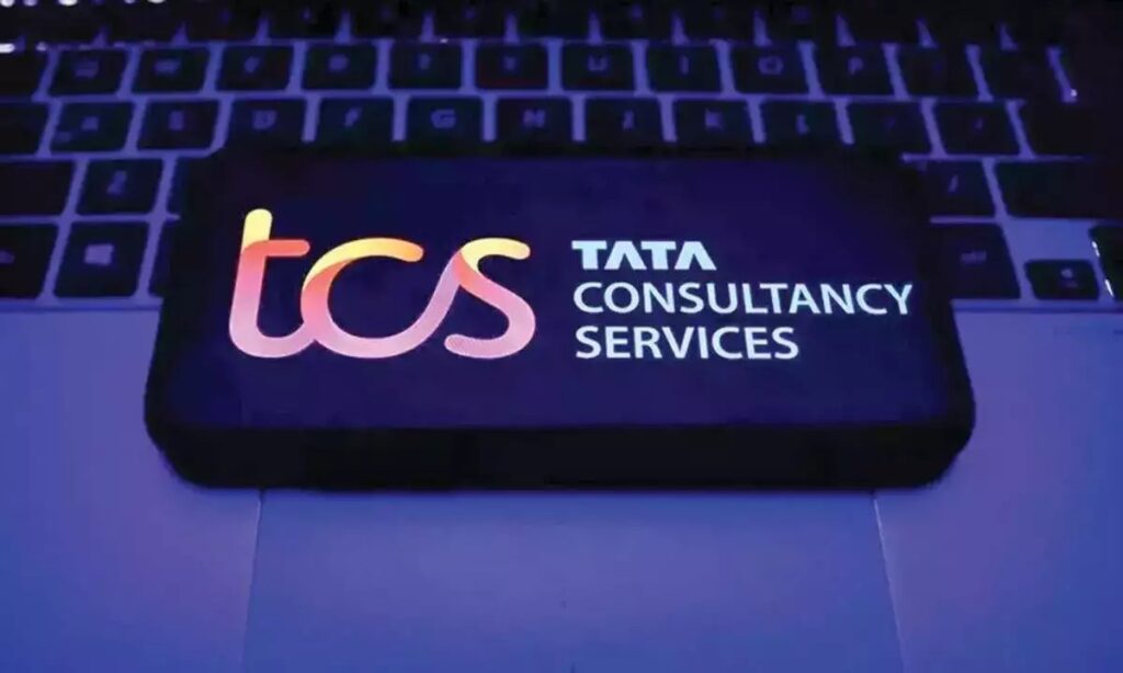 TCS Faces Backlash Over ₹3.86 Lakh Fixed Salary for CAs in Mumbai at ICAI Campus Placement