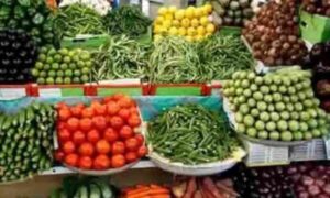 Vegetable Prices Drop As Rains Boost Arrival In Pune Market