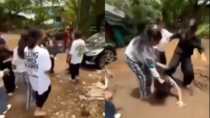 Viral Video from Mumbai Shows Schoolgirl Brutally Attacked by Group of Girls; Netizens Call for Action, Police Reacts