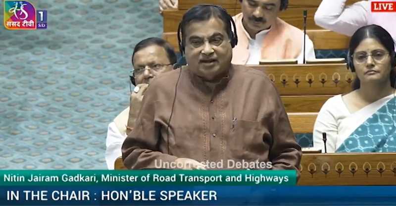 Pothole-Riddled NH4 Sparks Parliamentary Debate; Gadkari Proposes Cancelling Reliance Infrastructure Contract 