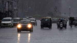IMD issues yellow alert for Mumbai, Thane until September 8