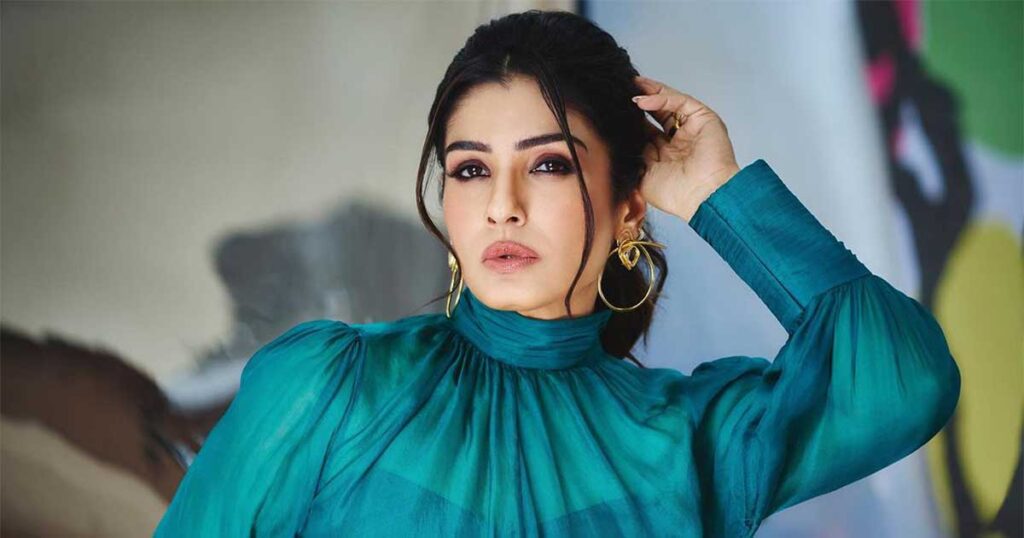 Raveena Tandon Apologizes to Fan After Refusing Selfie in London, Promises to Meet for a Photo