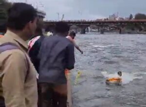 Pune Fire Brigade Rescues Man From Drowning In River