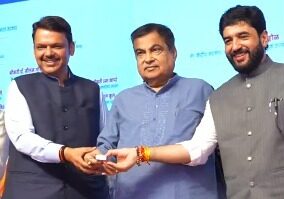 Union Minister Nitin Gadkari Lays Foundation Stone for Two National Highway Projects in Pune