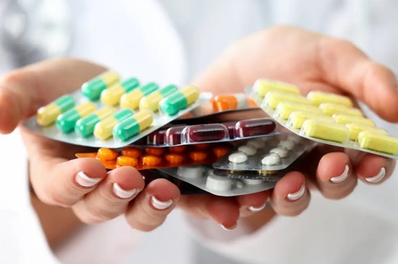 CDSCO Flags Paracetamol, Pan D, And 51 Other Drugs As ‘Not of Standard Quality’ In Latest Report