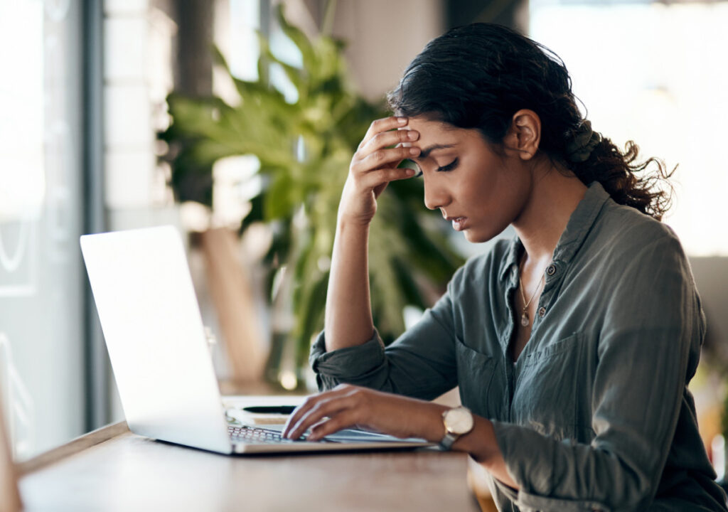 Feeling Drained? Here Are 7 Warning Signs of Burnout You Need to Know