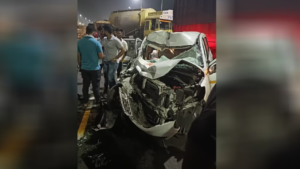 Car Dumper Accident On Vashi Bridge Claims Lives Of Three Pune Residents