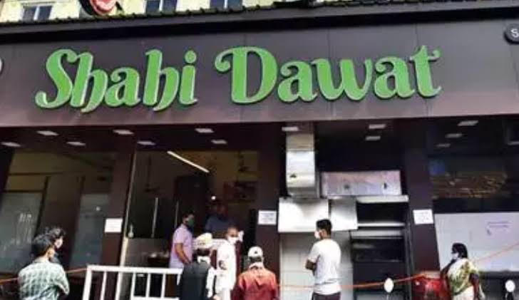 Dispute over delay in serving kebabs; customer assaulted by hotel owner in Pune