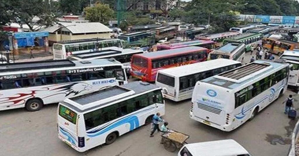 Diwali Travelers Duped Private Agents, Bus Operators In Pune Cash In On Festive Rush