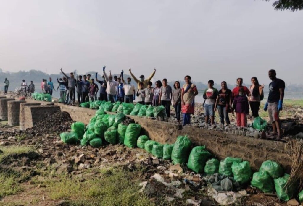 Puneri Swag Shines in Pune's Biggest Cleanup on Swachh Bharat Anniversary