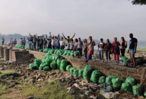 Puneri Swag Shines in Pune's Biggest Cleanup on Swachh Bharat Anniversary