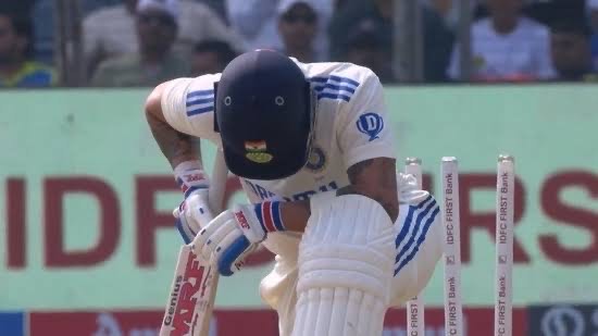 Kohli's Frustration Boils Over After Bizarre Dismissal, Leaves Crowd Stunned in Pune
