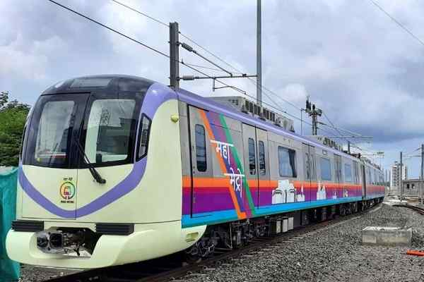 Pune Metro Commuters Face Theft Incidents, Demand Need For More Vigilance