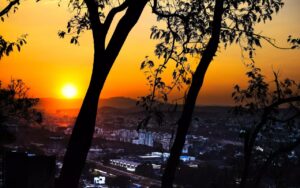 Top 10 Stunning Sunset Spots Near Pune for Nature Lovers and Adventurers