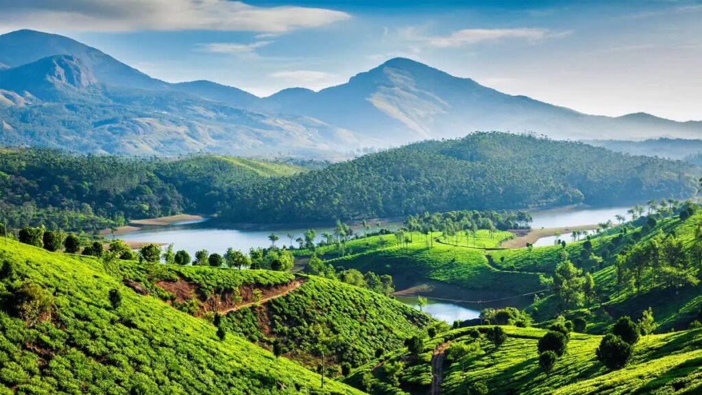 Hey Roadies! Discover the hidden gems and scenic beauty beyond Munnar's popular spots