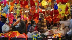 Diwali Shopping Excitement Takes Over Markets: A Festive Surge in Consumer Activity