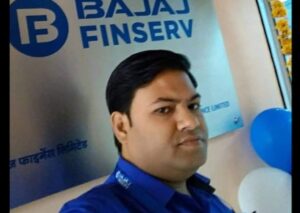 bajaj-finance-employee