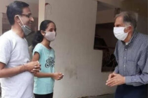 Pune: Ratan Tata’s Heartfelt Visit to Ailing Ex-Employee in Friends Colony, Shared by Yogesh Desai, Reflects His Humanity