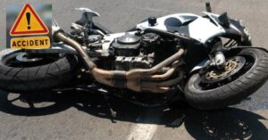 Pune: Tragic Motorcycle Accident in Kondhwa: Woman Dies, Husband Injured