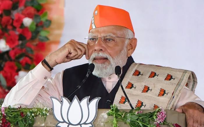 PM Modi Promises Rapid Development for Pune, Highlights Key Projects