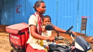 Female Food Delivery Partner Riding Bike With Child Wins Hearts Online, Netizens Call Her 'Sherni'