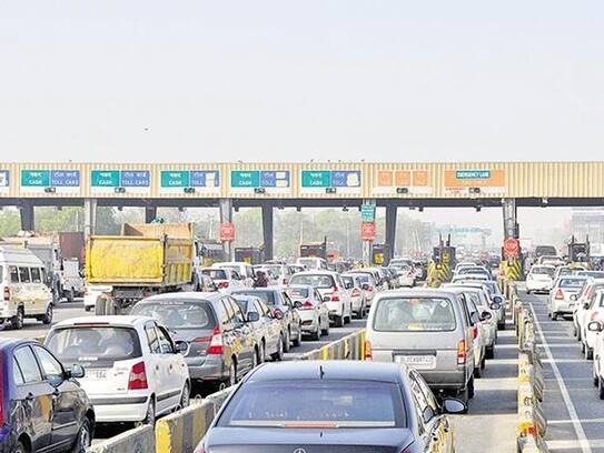 Toll Waived Amid Traffic Chaos on Pune-Satara Highway, Voters Stranded in 15-Km Jam
