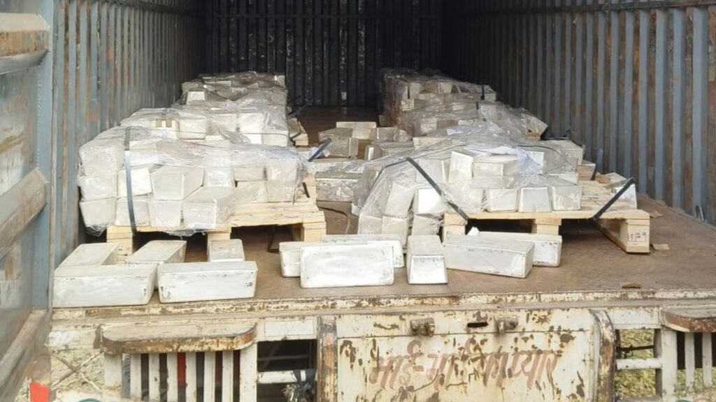 Maharashtra Police Seize 10,000 kg of Silver Worth ₹94 Crore in Shirpur