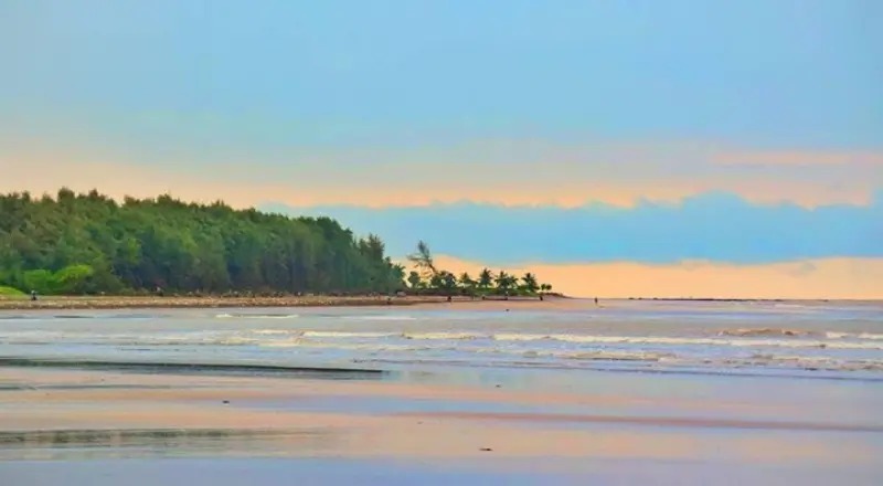 Discover Kalamb Beach: Mumbai’s Hidden Gem for Peace, Sunsets, and Scenic Beauty