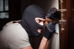 Pune News: Brutal Robbery In Gunat Village Of Shirur, Woman's Earlobes Severed
