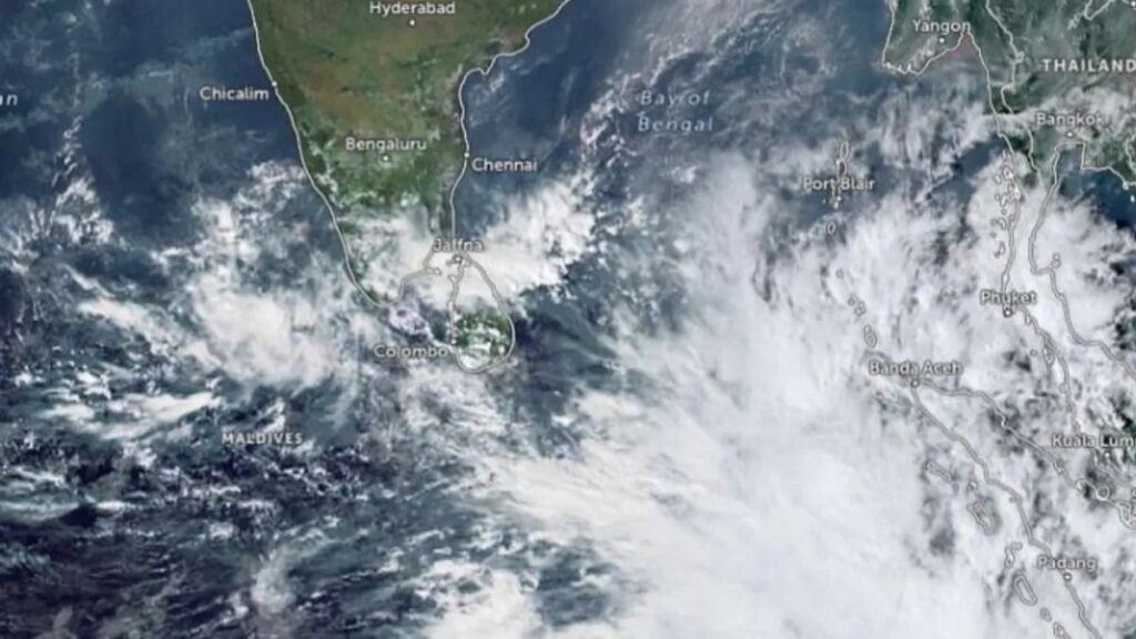 Cyclone Fengal Approaches Tamil Nadu: Heavy Rainfall Forecast; Schools, Colleges Shut In Six Districts