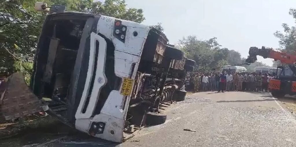 Tragic Shivshahi Bus Accident In Gondia Claims 9 Lives, Many Injured