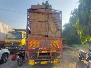 Pune: Over 1,300 Pressure Cookers Seized from Truck in Pre-Poll Operation at Alephata
