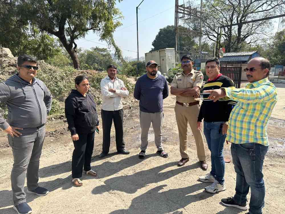 Pune: Kondhwa Senior Police Inspector Addresses Traffic And Parking Concerns In NIBM Annexe Raised By Residents 