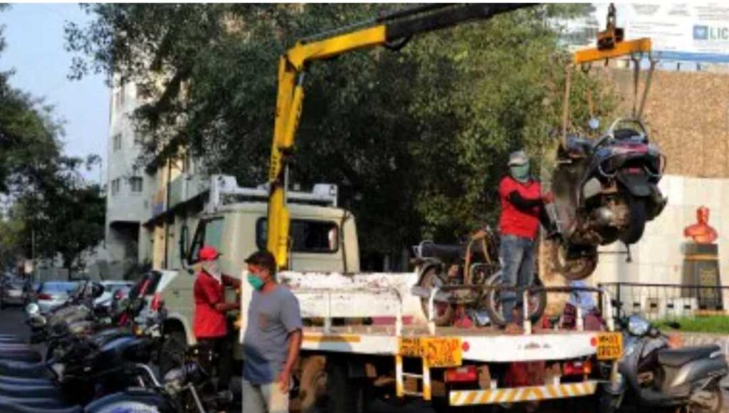 Pimpri Chinchwad Police To Crack Down On Illegally Parked Vehicles
