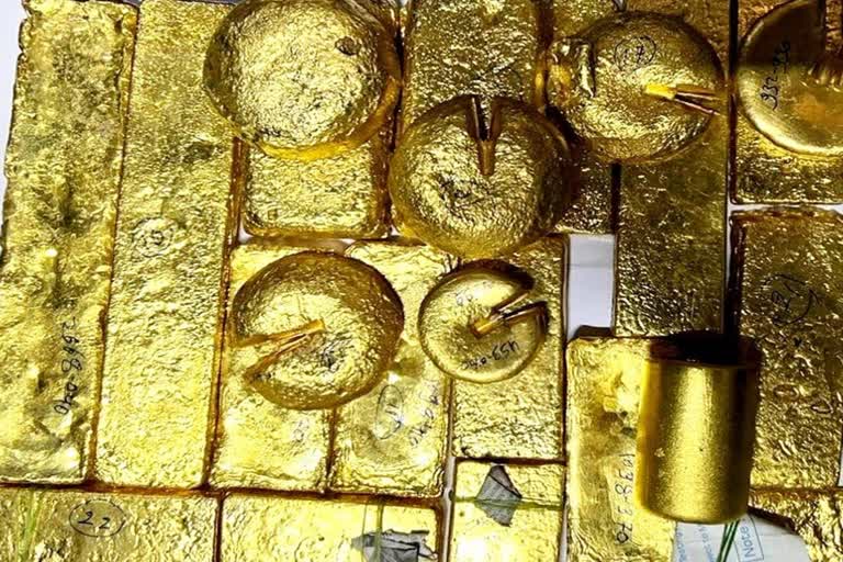 Air India flight attendant detained at Chennai airport for smuggling 1.7 Kg of gold