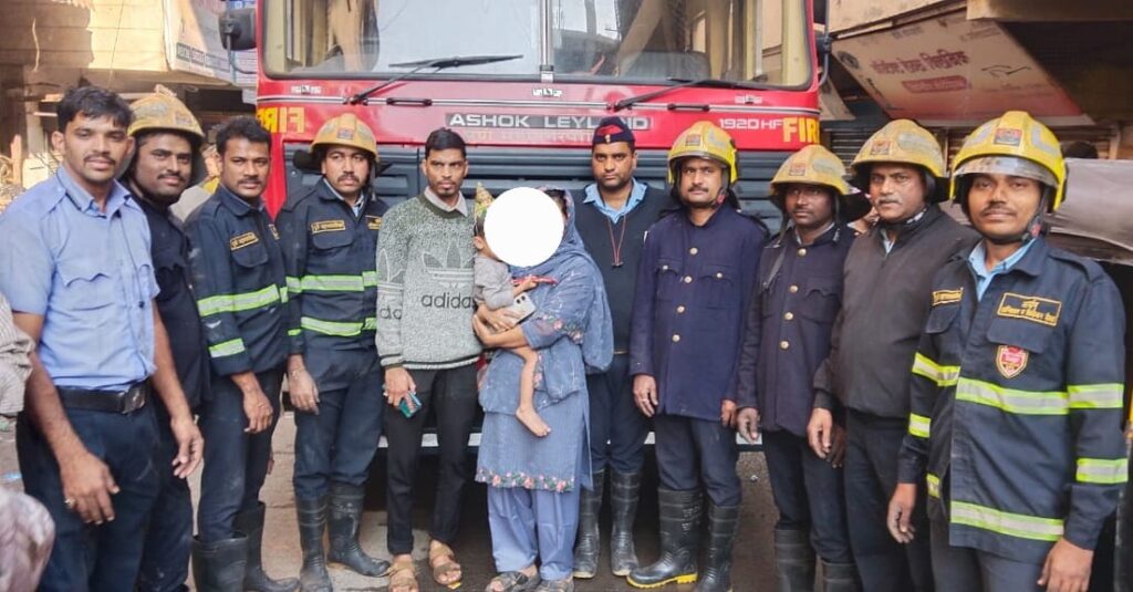 Pune: Fire At Shop In Kondhwa, Five Women One Toddler Rescued Safely 