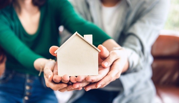 Save Up to 7 Lakhs in Taxes with a Joint Home Loan with Your Spouse! Discover 4 Key Benefits