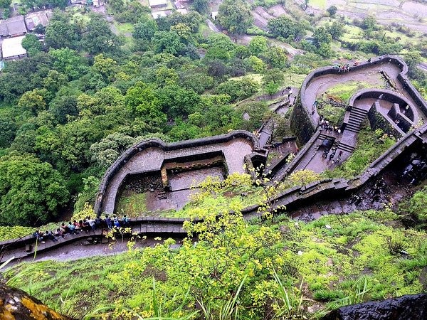 Khandala: A Mesmerizing Hill Station Near Pune Perfect for Every Season
